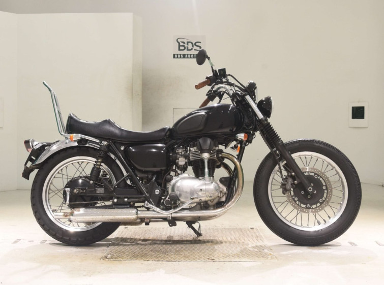 Мотоцикл Kawasaki W400 з пробігом 34040 km