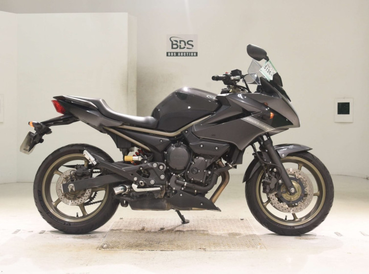 Мотоцикл Yamaha XJ6 DIVERSION SA с пробегом 47443 km