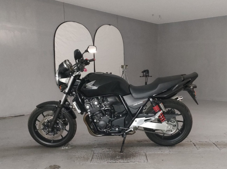 Мотоцикл Honda CB400SFV с пробегом 28220 km