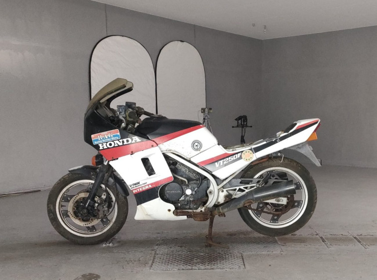 Мотоцикл Honda VT250F INTEGRA с пробегом 28268 km