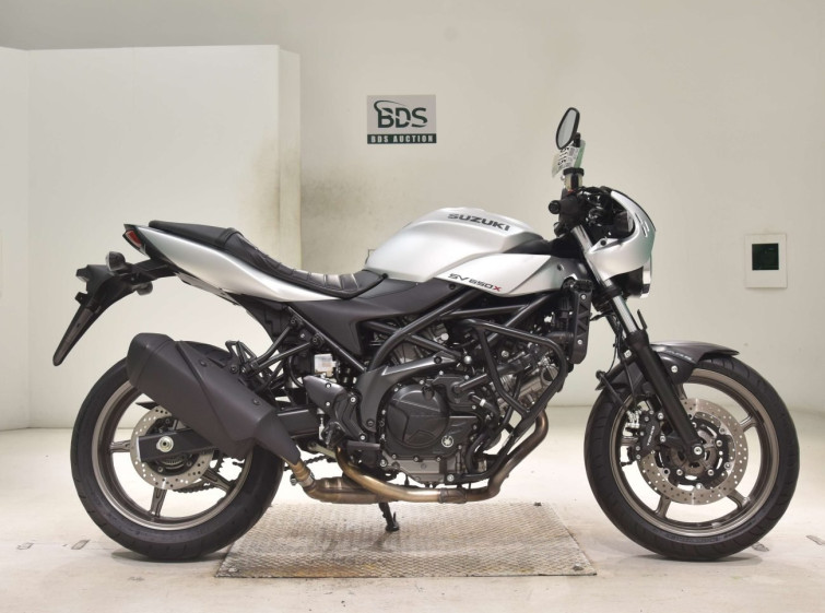 Мотоцикл Suzuki SV650XA с пробегом 9373 km