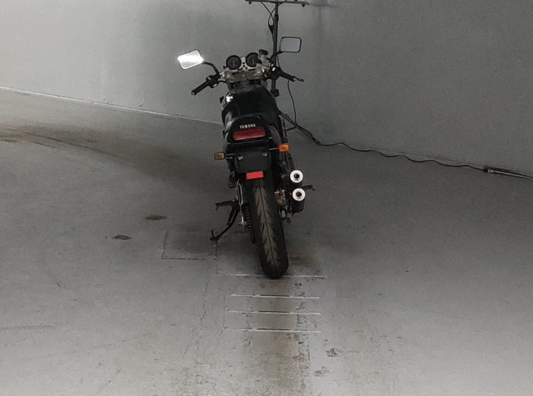 Мотоцикл Yamaha R1-Z з пробігом 20433 km