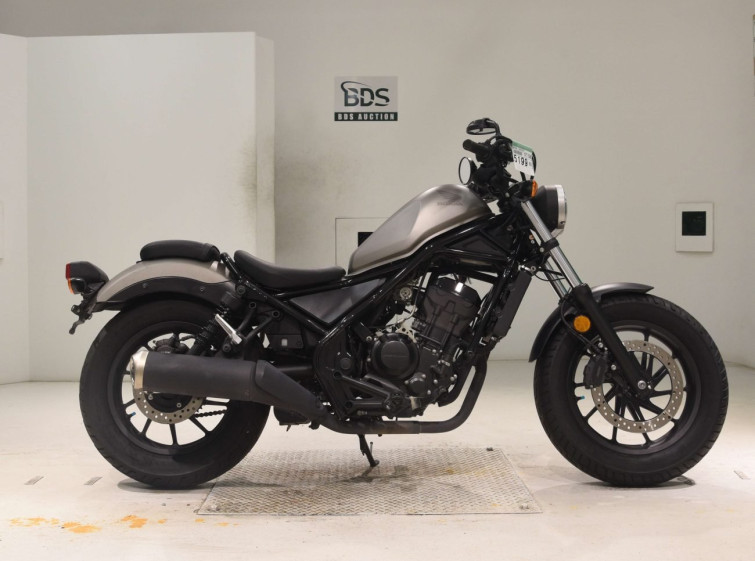 Мотоцикл Honda REBEL CMX250 з пробігом 9703 km