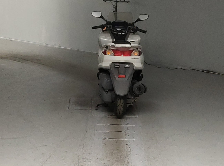 Мотоцикл Yamaha MAJESTY 250 с пробегом 52790 km