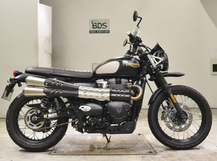 Мотоцикл Triumph STREET SCRAMBLER з пробігом 13875 km