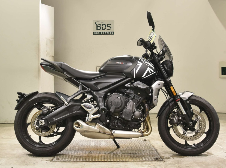 Мотоцикл Triumph TRIDENT660 с пробегом 11978 km