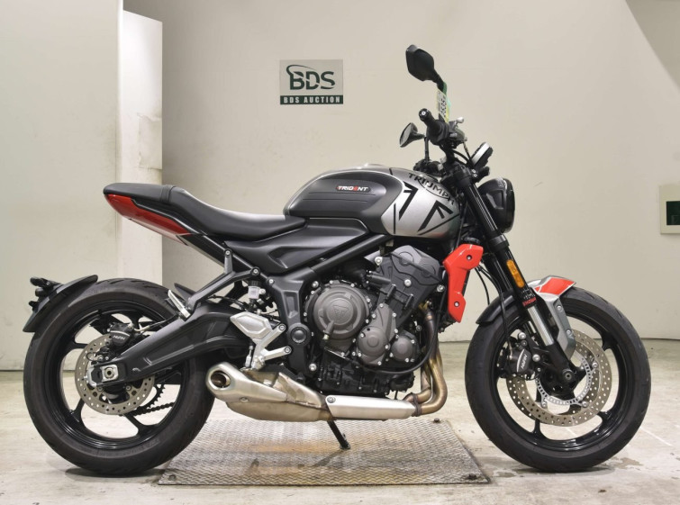 Мотоцикл Triumph TRIDENT660 с пробегом 3102 km