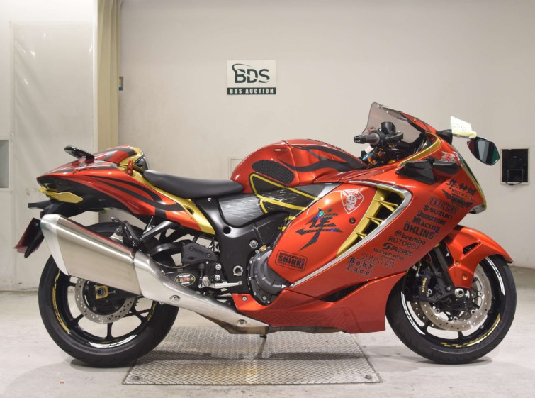 Мотоцикл Suzuki GSX1300R HAYABUSA
