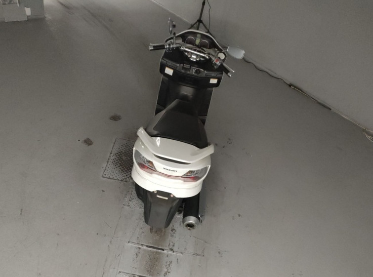 Мотоцикл Suzuki SKYWAVE 250SS с пробегом 100114 km