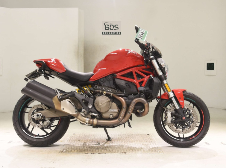 Мотоцикл Ducati MONSTER 821 с пробегом 24142 km