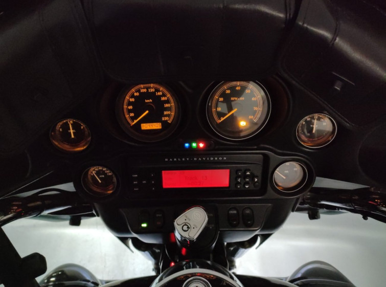 Мотоцикл HD ELECTRA GLIDE FLHTCU1690 з пробігом 44405 km