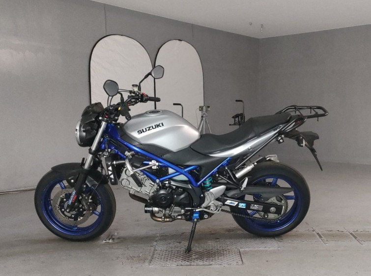 Мотоцикл Suzuki SV650 з пробігом 12622 km