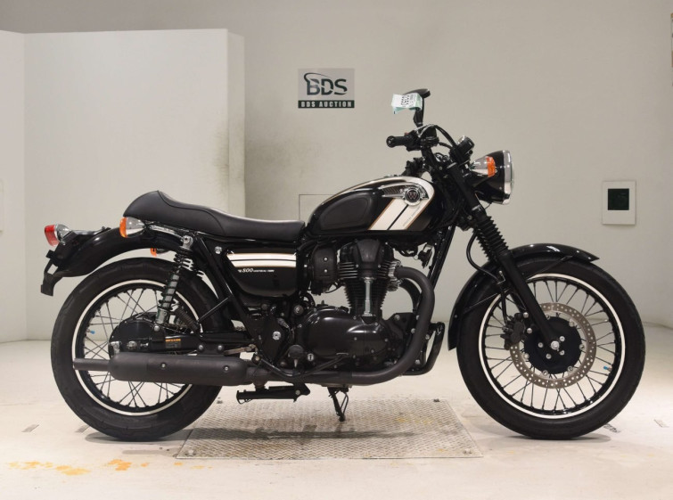 Мотоцикл Kawasaki W800 з пробігом 29125 km