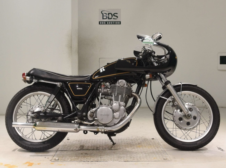 Мотоцикл Yamaha SR400-2 з пробігом 7962 km