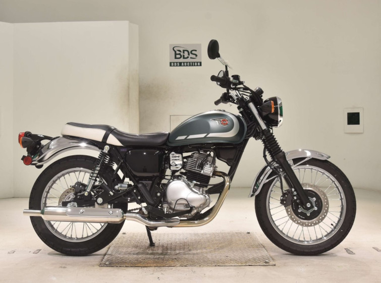 Мотоцикл Kawasaki W230 с пробегом 123 km