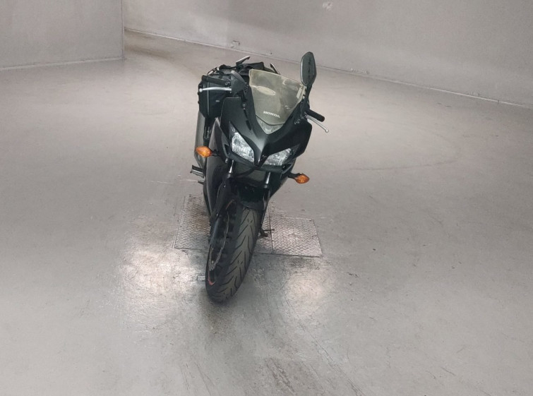 Мотоцикл Honda CBR400R с пробегом 29251 km