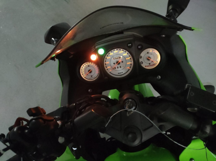 Мотоцикл Kawasaki NINJA250R с пробегом 8561 km