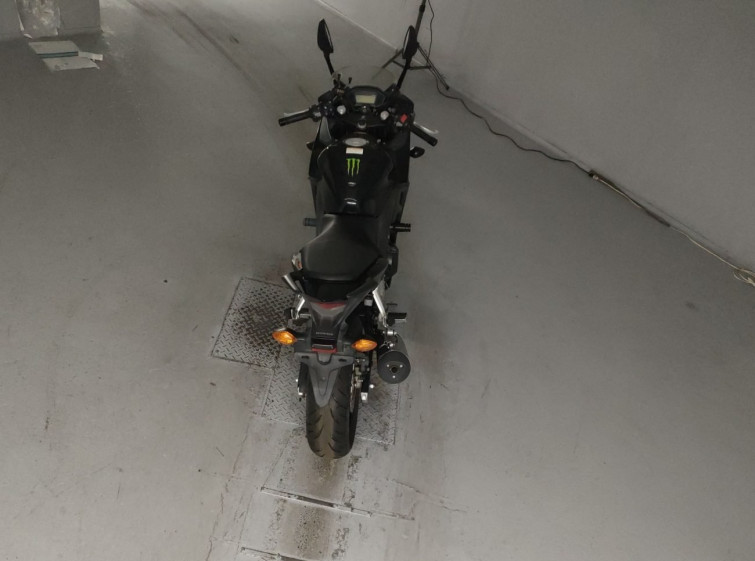 Мотоцикл Honda CBR400R з пробігом 23886 km