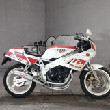 Мотоцикл Yamaha FZR400 з пробігом 9779 km