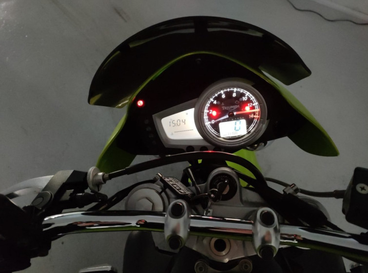 Мотоцикл Triumph STREET TRIPLE з пробігом 111586 km