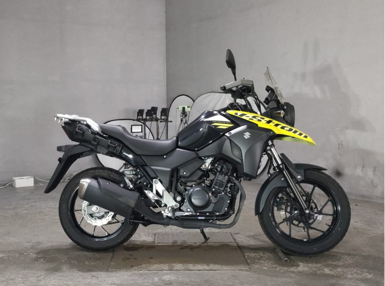 Мотоцикл Suzuki V-STROM DL250 з пробігом 7280 km