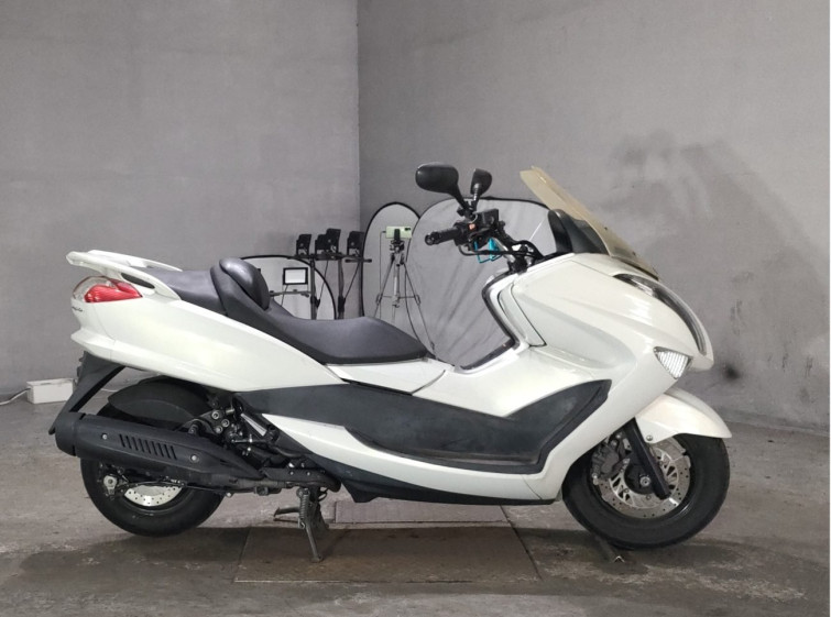 Мотоцикл Yamaha MAJESTY 250 с пробегом 48819 km
