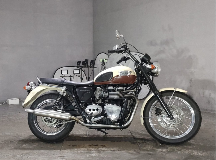 Мотоцикл Triumph T100 BONNEVILLE з пробігом 26824 km