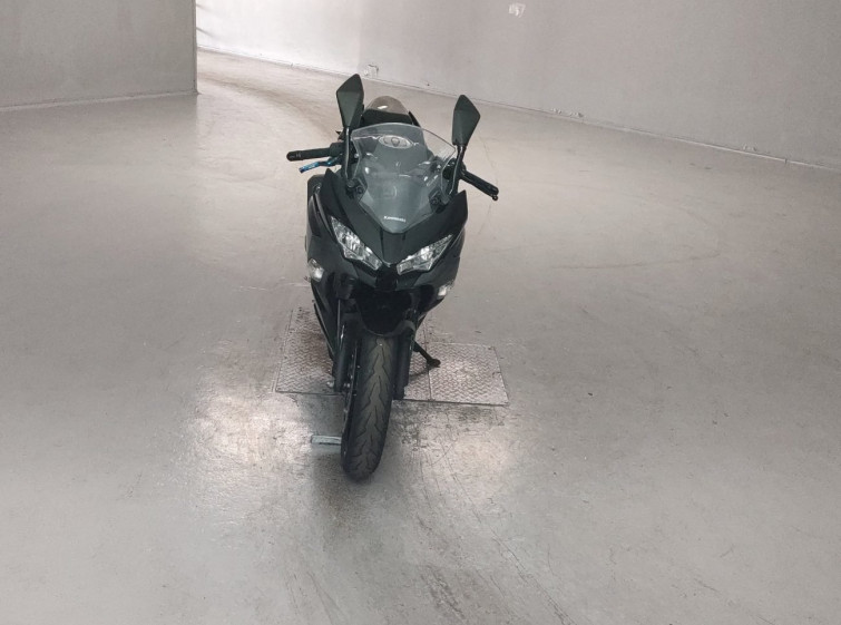 Мотоцикл Kawasaki NINJA400 з пробігом 28050 km