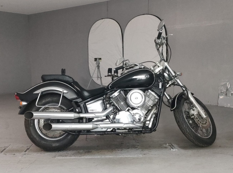 Мотоцикл Yamaha DRAGSTAR XVS1100 с пробегом 23542 km