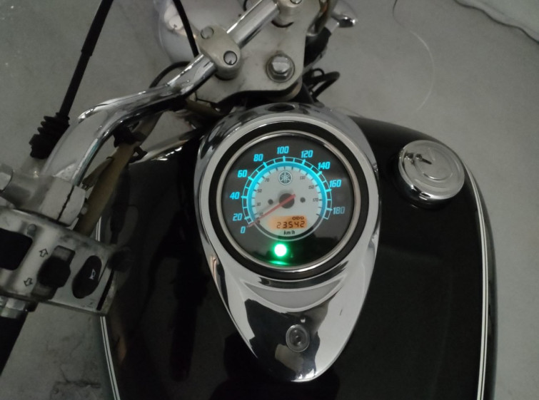 Мотоцикл Yamaha DRAGSTAR XVS1100 с пробегом 23542 km