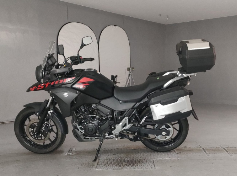 Мотоцикл Suzuki V-STROM DL250 с пробегом 8279 km