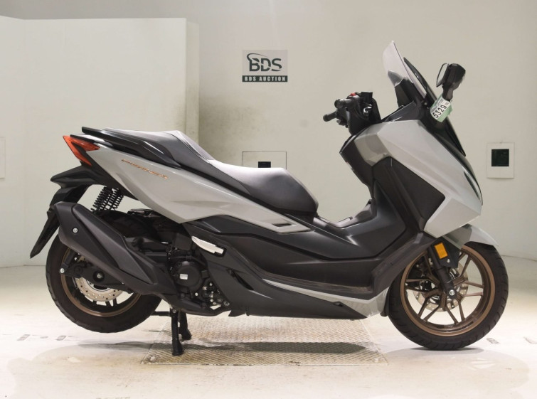 Мотоцикл Honda FORZA-6 с пробегом 4005 km
