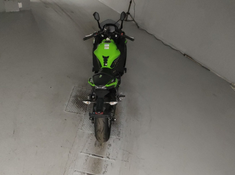 Мотоцикл Kawasaki NINJA650 с пробегом 7816 km