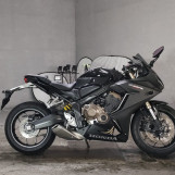 Мотоцикл Honda CBR650R з пробігом 13728 km