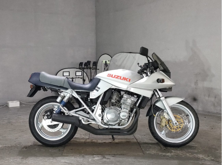 Мотоцикл Suzuki GSX250S KATANA з пробігом 10680 km