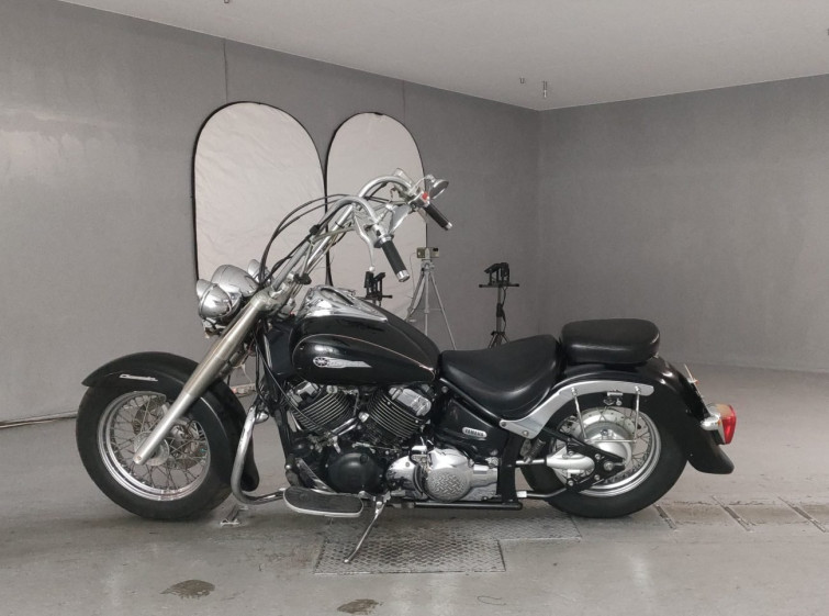 Мотоцикл Yamaha DRAGSTAR XVS400 CLASSIC