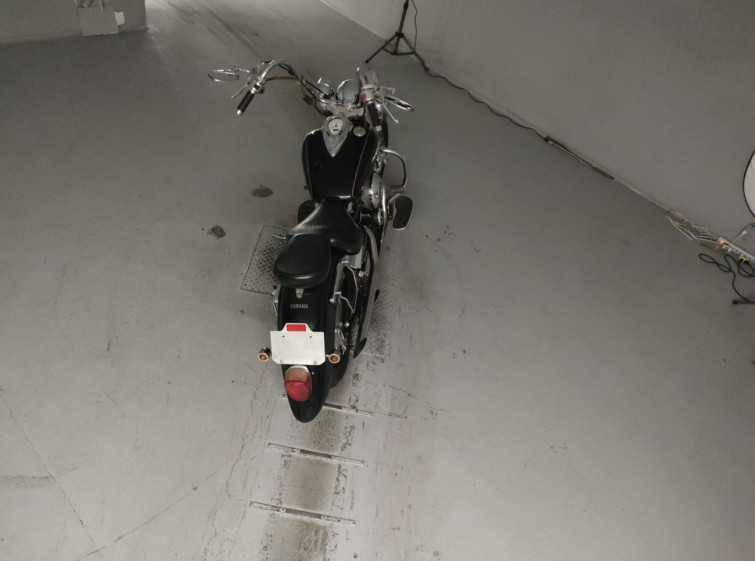 Мотоцикл Yamaha DRAGSTAR XVS400 CLASSIC