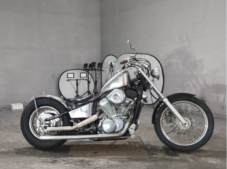 Мотоцикл Honda STEED 400 з пробігом 1717 km