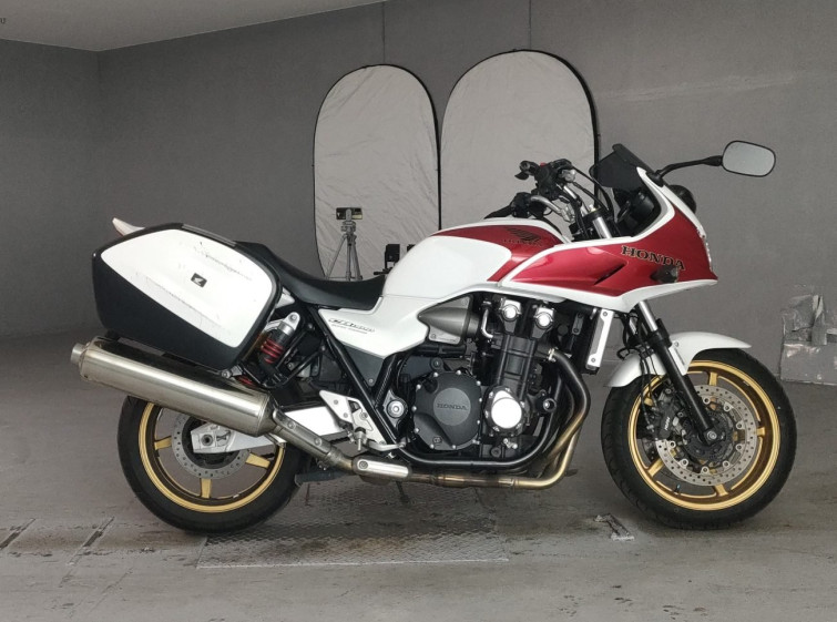 Мотоцикл Honda CB1300SF BOLDOR ST с пробегом 22105 km