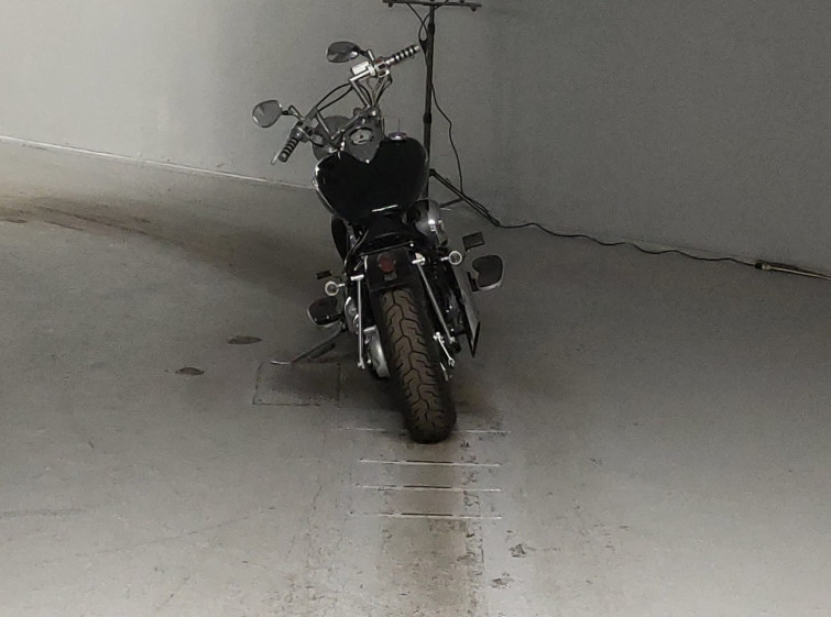 Мотоцикл Yamaha DRAGSTAR XVS400 с пробегом 18694 km