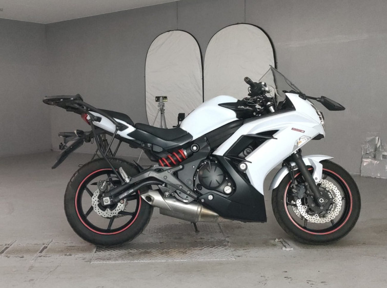 Мотоцикл Kawasaki NINJA650 с пробегом 69568 km
