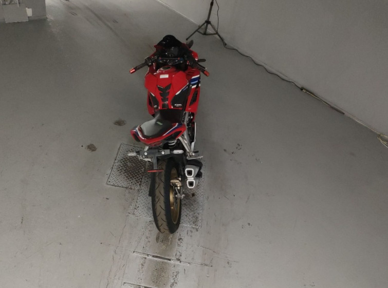 Мотоцикл Honda CBR250RR з пробігом 19657 km