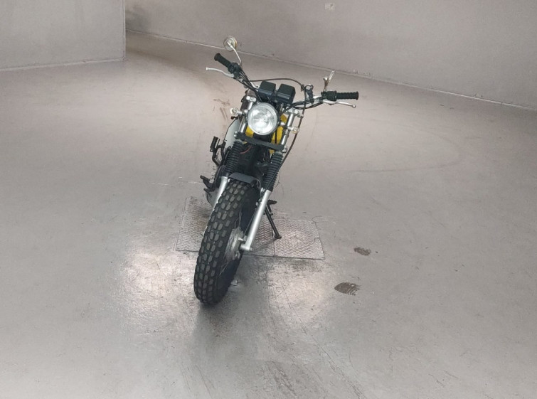 Мотоцикл Yamaha TW200 з пробігом 2328 km