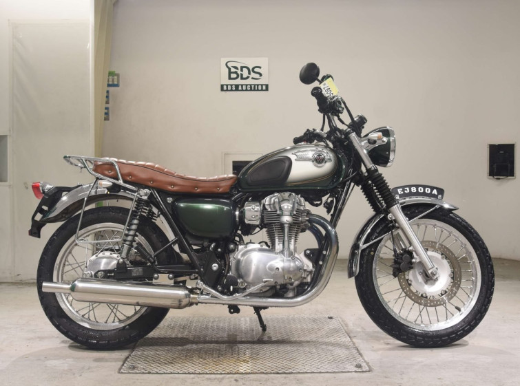 Мотоцикл Kawasaki W800 з пробігом 53755 km