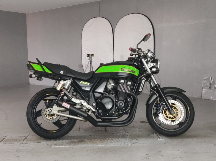 Мотоцикл Kawasaki ZRX400 с пробегом 41435 km