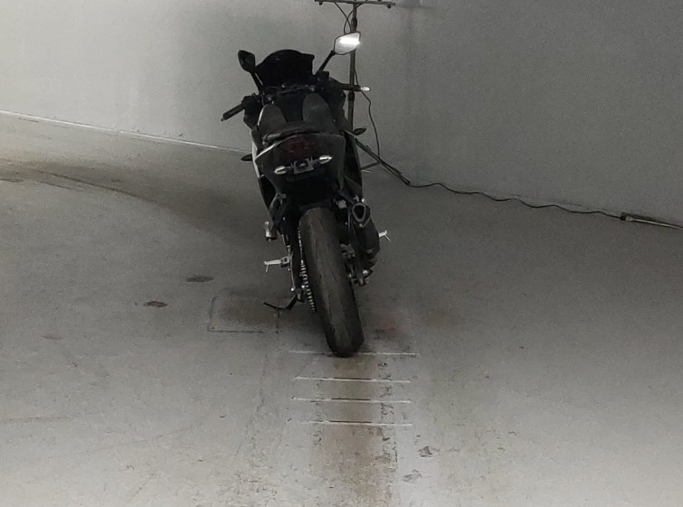 Мотоцикл Yamaha YZF-R25 з пробігом 30154 km