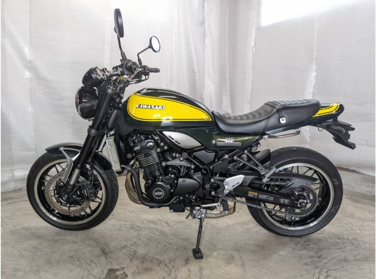 Мотоцикл Kawasaki Z900RS с пробегом 2763 km