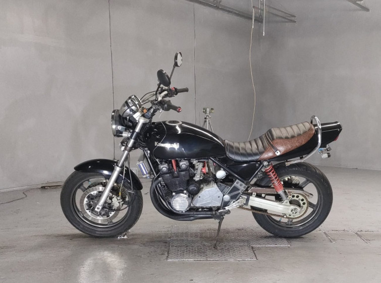 Мотоцикл Kawasaki ZEPHYR400 з пробігом 34250 km