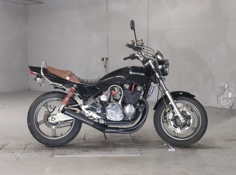Мотоцикл Kawasaki ZEPHYR400 з пробігом 34250 km