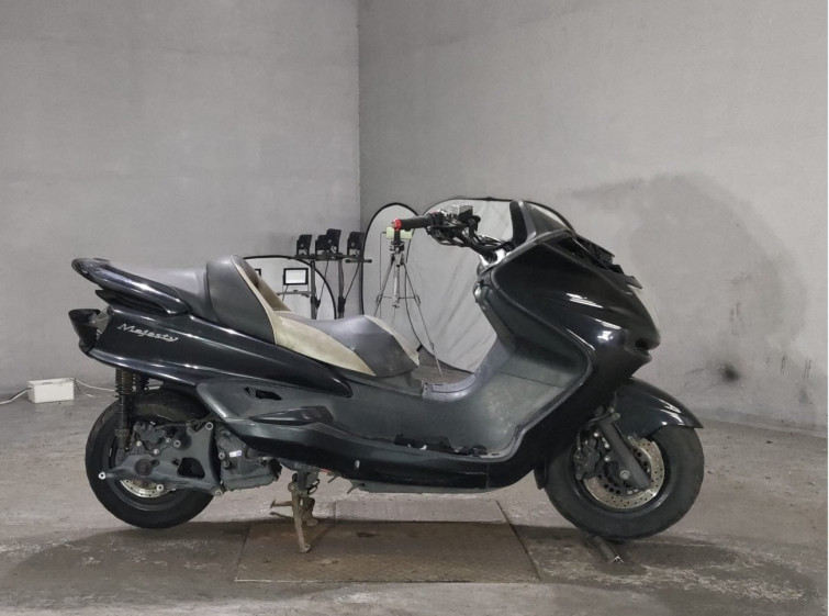 Мотоцикл Yamaha MAJESTY 250